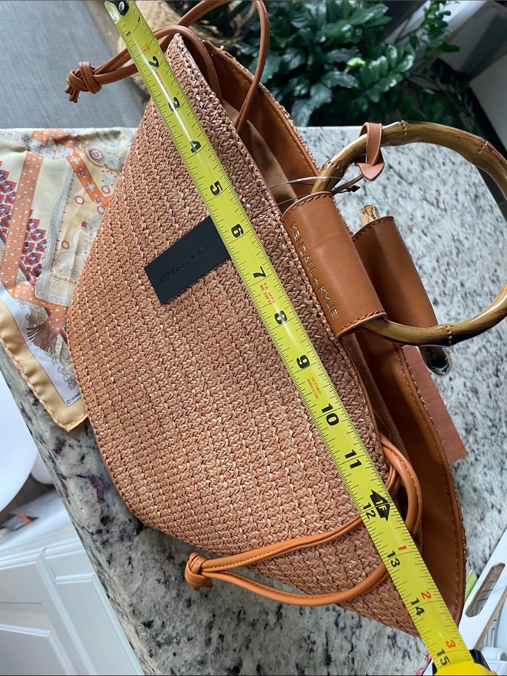 Kendall+kylie Woven Straw Tote Bag with Bamboo Handles - Picture 5 of 6